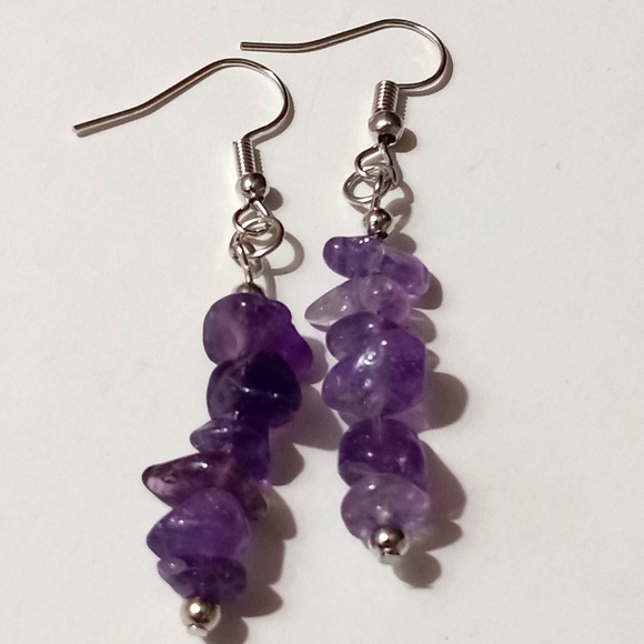 Amethyst chip earings